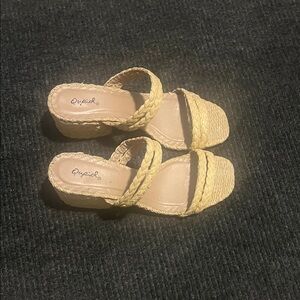 Qupid Women's Tan Braided Espadrilles